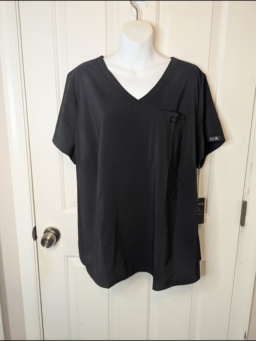 Koi Basics Scrub Top Kade V-Neck Black Plus 2X
